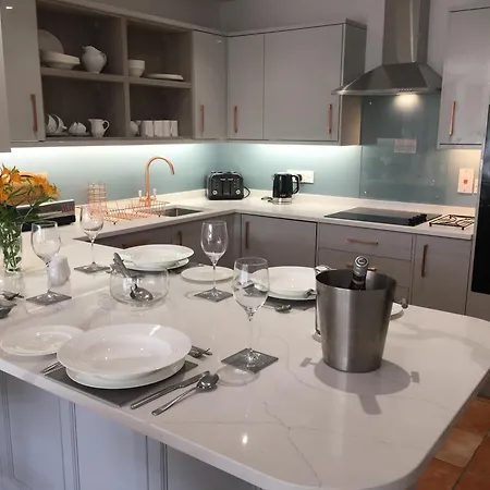 Underhill Lägenhet *