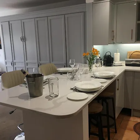 Underhill شقة آمبيلسايد